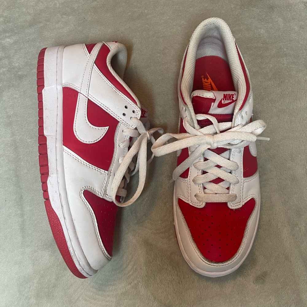 Nike Kids Red and White Low-Top Sneakers Size: 7